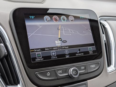 Used 2016 Chevrolet Malibu LT w/ Leather Package FWD image 17
