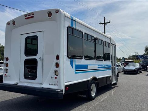 Used 2014 Ford E-450 and Econoline 450 Super Duty w/ Shuttle Bus Prep Package RWD image 7