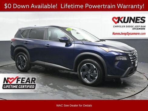 Used 2025 Nissan Rogue SV image 1