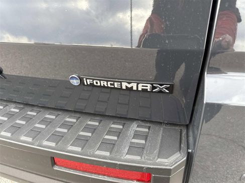 Used 2025 Toyota 4Runner TRD Off-Road image 5