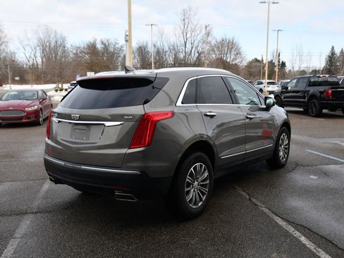 Used 2018 Cadillac XT5 Luxury w/ LPO, Wheel Lock Package image 6