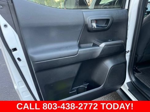 Used 2021 Toyota Tacoma TRD Sport w/ Technology Package AWD/4WD image 11