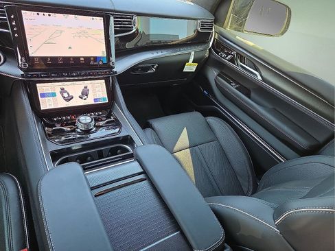 New 2024 Jeep Grand Wagoneer L Series II w/ Quick Order Packagew 28T image 12