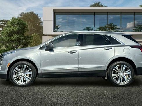 Used 2025 Cadillac XT5 Premium Luxury image 7