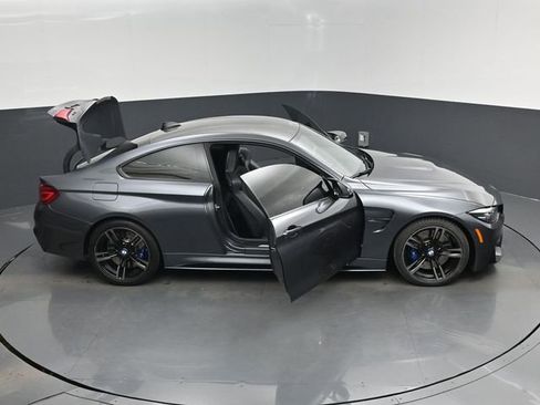 Used 2020 BMW M4 Coupe w/ Competition Package image 18