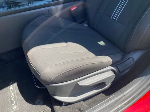 Certified 2026 Hyundai Elantra Sport FWD image 19