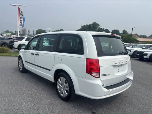 Used 2016 Dodge Grand Caravan American Value Package FWD image 7
