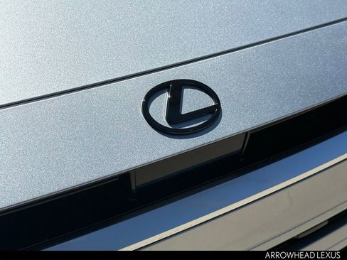 New 2026 Lexus TX 500h AWD image 33