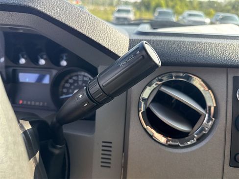 Used 2011 Ford F250 XLT image 24