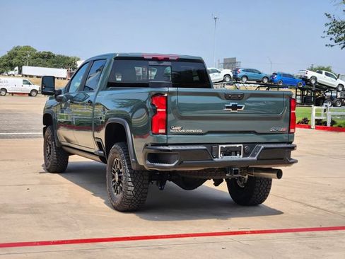 New 2026 Chevrolet Silverado 2500 ZR2 AWD/4WD image 3