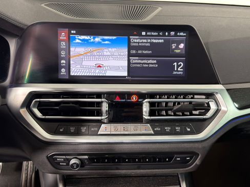 Used 2021 BMW 330i Sedan w/ M Sport Package image 24