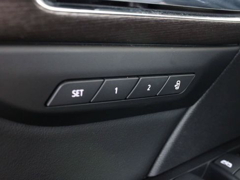 Used 2023 Buick Envision Avenir FWD image 22
