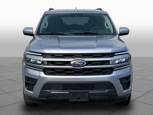 Certified 2022 Ford Expedition XLT RWD image 4