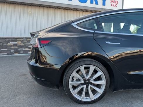 Used 2020 Tesla Model 3 Long Range AWD/4WD image 13
