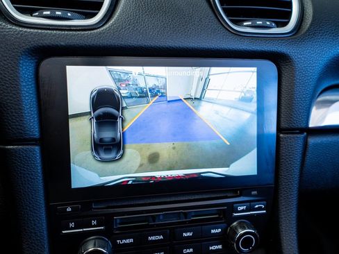 Used 2019 Porsche 718 Boxster image 52