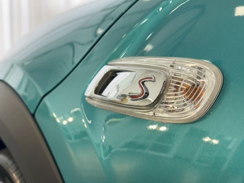 Used 2019 MINI Cooper S w/ Driver Assistance Package image 30