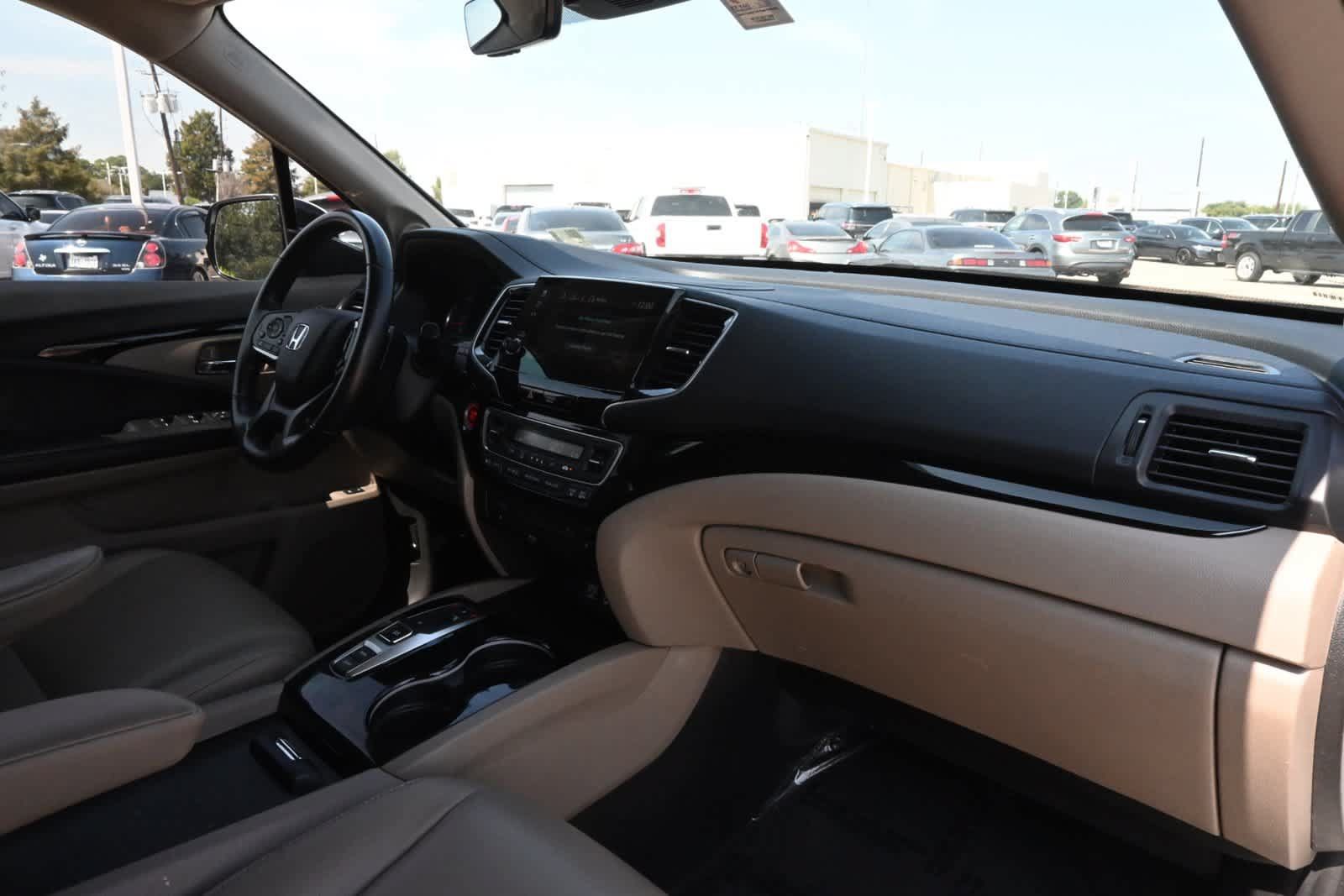 Used 2021 Honda Pilot Touring image 23