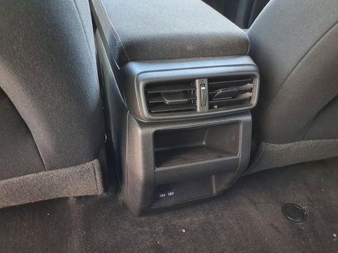 New 2025 Honda Prologue EX image 9