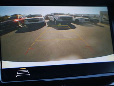 Used 2018 Chevrolet Trax LT image 15