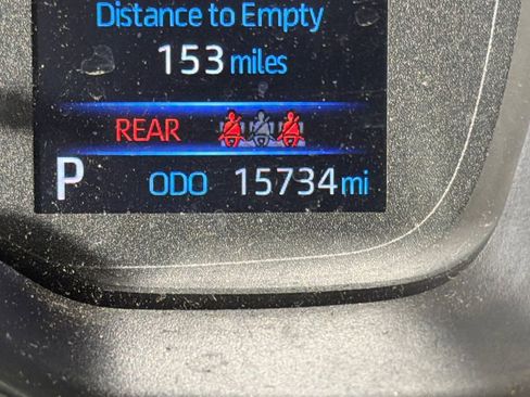 Used 2022 Toyota Corolla LE FWD image 27