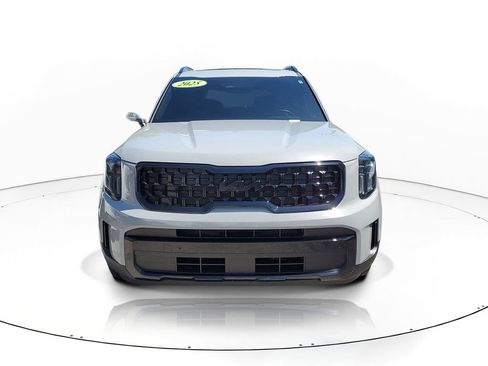 Used 2025 Kia Telluride EX X-Line AWD/4WD image 2
