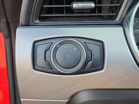 Used 2022 Ford Mustang Premium RWD image 23