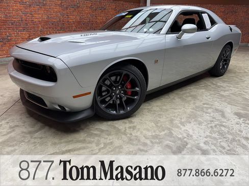 Used 2021 Dodge Challenger R/T Scat Pack RWD image 1