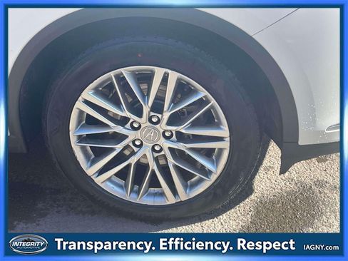Used 2023 Acura MDX SH-AWD w/ Advance Package image 10