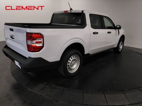 Used 2023 Ford Maverick XL image 4