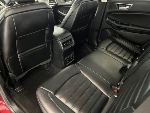 Used 2019 Ford Edge SEL w/ Equipment Group 201A AWD/4WD image 26