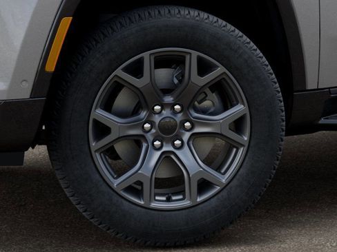 New 2026 Jeep Grand Wagoneer L Limited image 8