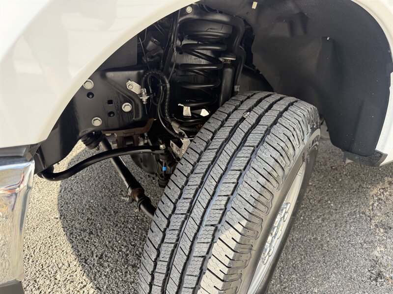 Used 2022 Ford F250 XL w/ Power Equipment Group AWD/4WD image 24