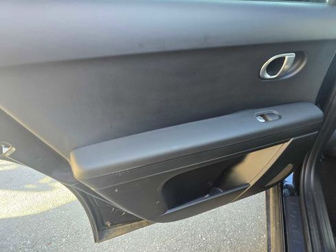 Used 2024 Hyundai Ioniq 5 SE image 18