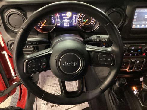 Used 2022 Jeep Wrangler Unlimited Sport image 19