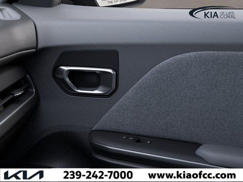 New 2025 Kia K4 EX image 25