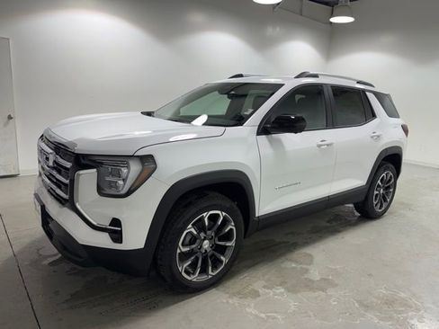 New 2026 GMC Terrain Elevation w/ Elevation Premium Package image 3