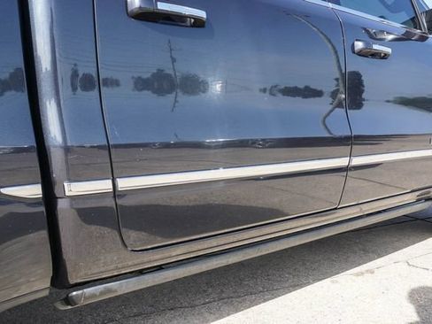 Used 2019 RAM 1500 Limited AWD/4WD image 11