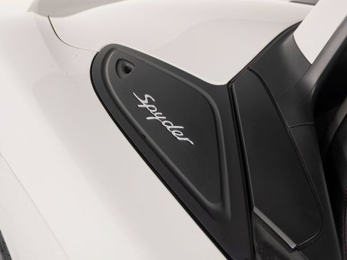 Certified 2021 Porsche 718 Boxster Spyder RWD image 39