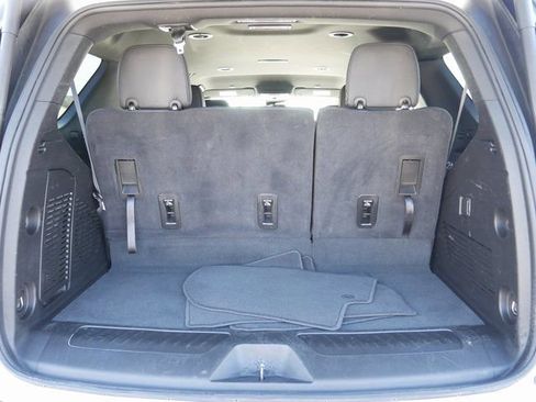 Used 2024 Chevrolet Tahoe LT image 12