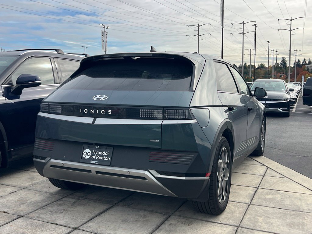Certified 2024 Hyundai Ioniq 5 SE AWD/4WD image 9