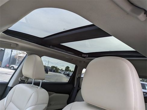Used 2021 Nissan Murano SL w/ SL Moonroof Package image 22