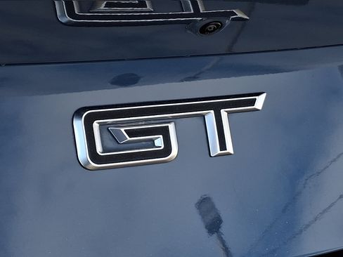 Used 2025 Ford Mustang GT Premium image 32