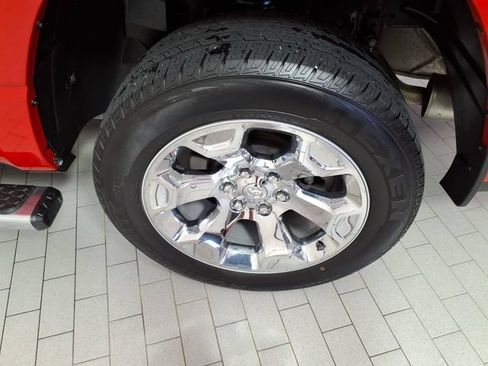 Used 2023 RAM 1500 Big Horn AWD/4WD image 8