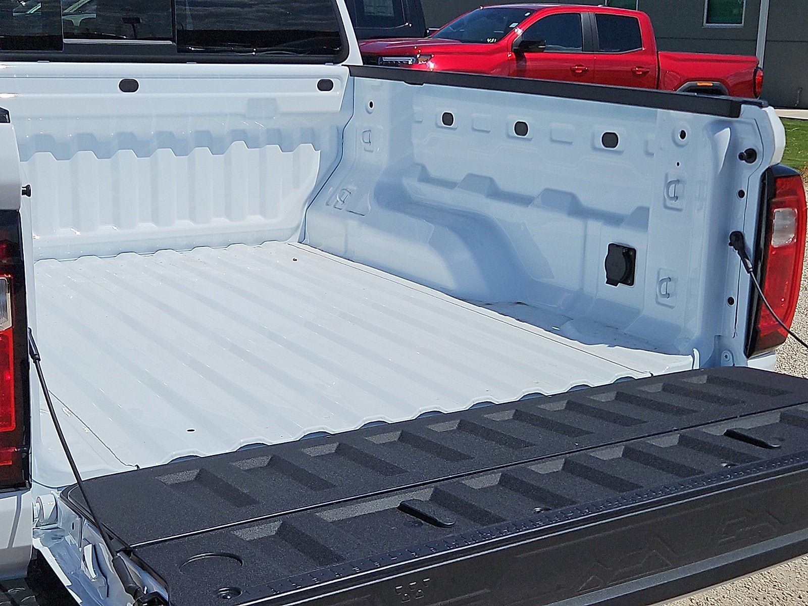 New 2026 GMC Canyon Elevation w/ Convenience Package RWD image 9