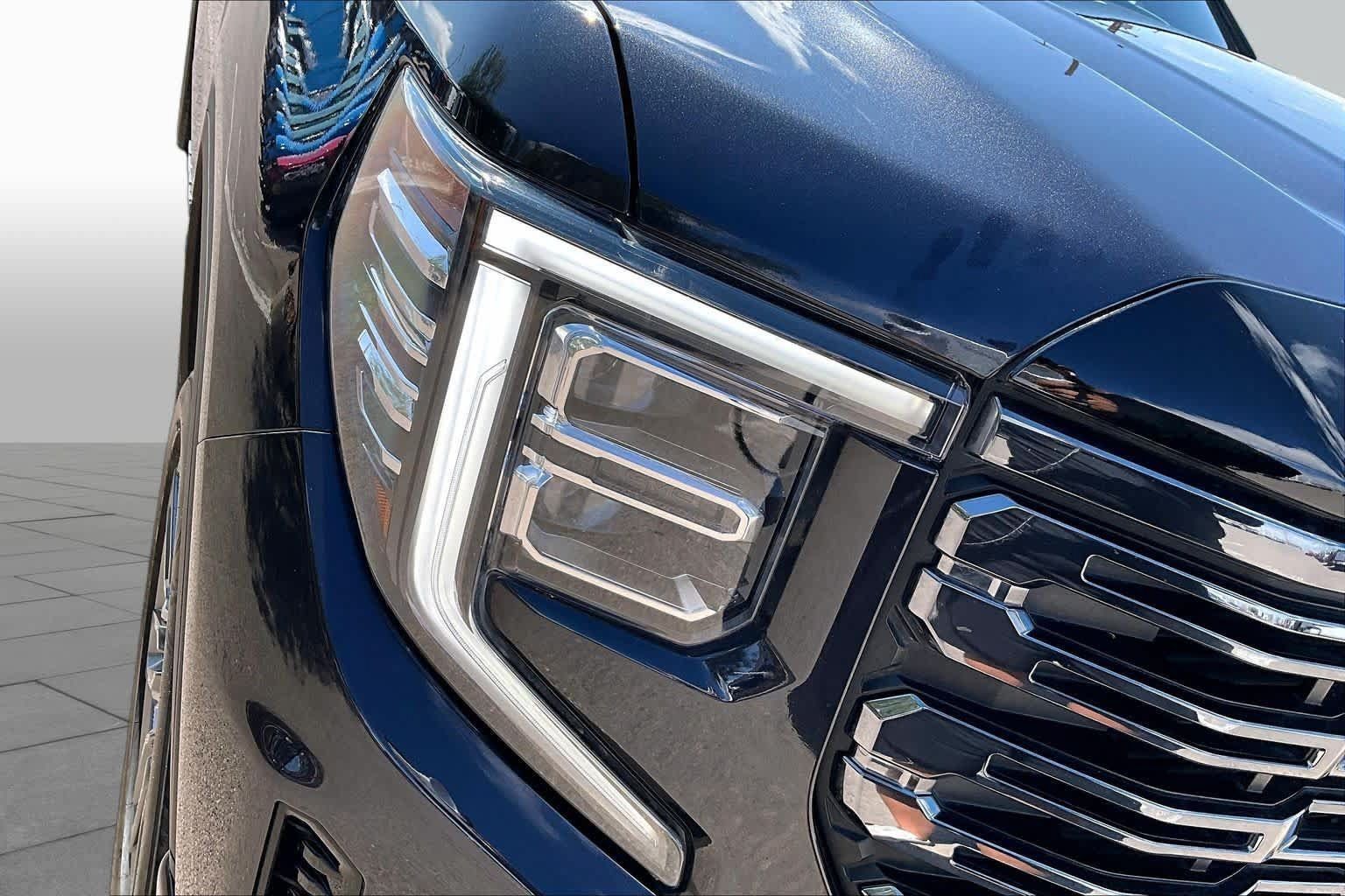 Used 2023 GMC Sierra 1500 Denali Ultimate AWD/4WD image 28