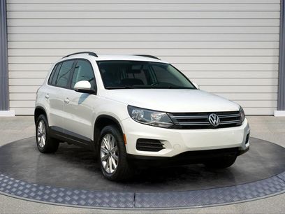 Used 2017 Volkswagen Tiguan Limited w/ Premium Package