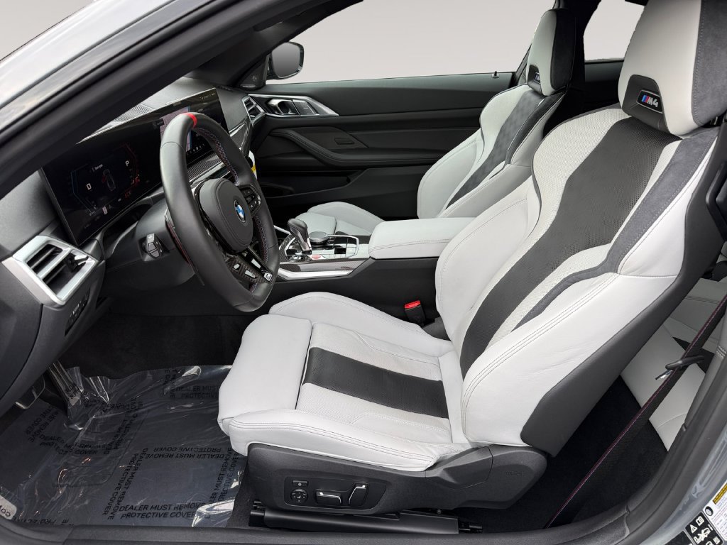 Used 2026 BMW M4 xDrive Competition w/ Executive Package AWD/4WD image 9