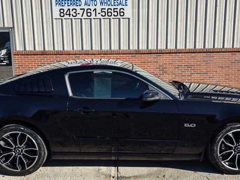 Used 2014 Ford Mustang GT w/ Equipment Group 301A image 4