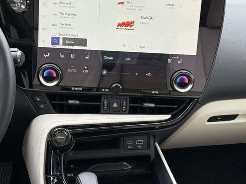 Used 2025 Lexus NX 350h AWD w/ Rear Seat Package image 18