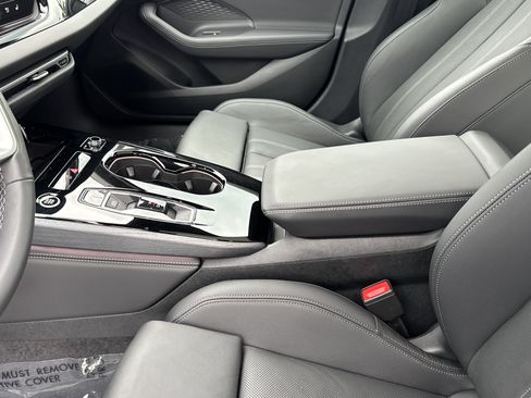 Used 2025 Audi A5 2.0T Premium Plus w/ Premium Plus AWD/4WD image 23